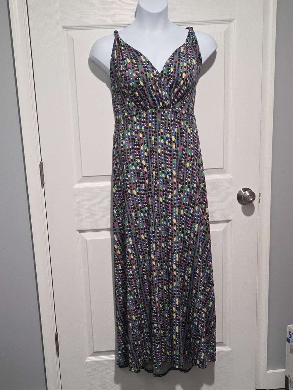 new directions Multicolor Sleeveless V-Neck Maxi Dress